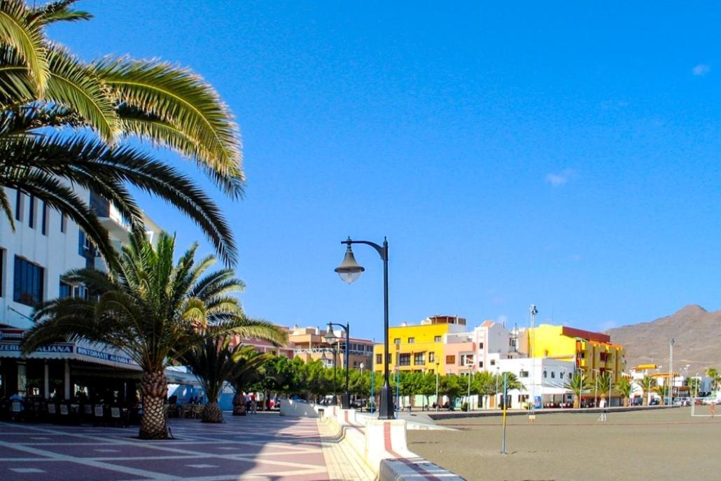 Mar&Mar, Apartamento Con Solarium Y Piscina Gran Tarajal Bagian luar foto